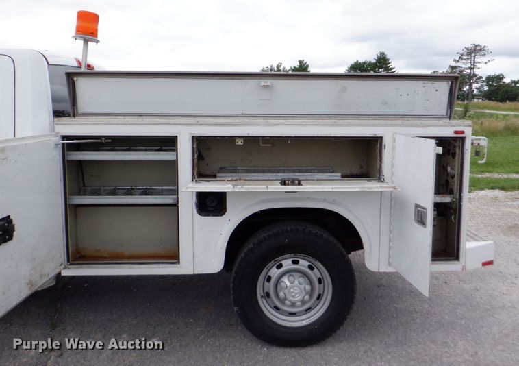 image for item DH1068 2011 Dodge Ram 2500HD  utility bed pickup truck