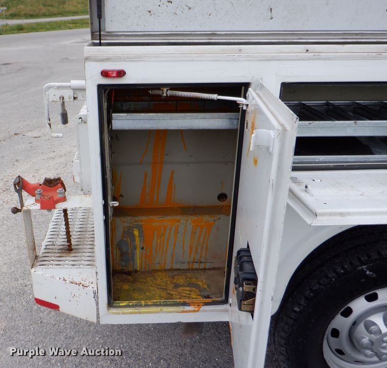 image for item DH1068 2011 Dodge Ram 2500HD  utility bed pickup truck