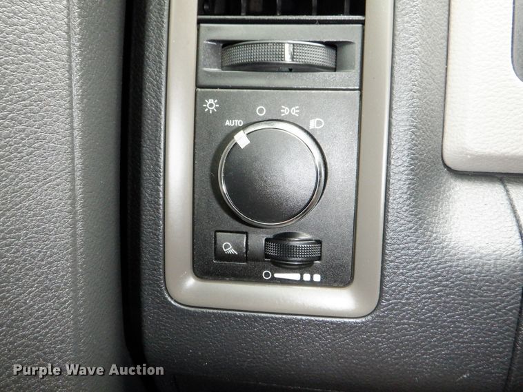 image for item DH1068 2011 Dodge Ram 2500HD  utility bed pickup truck