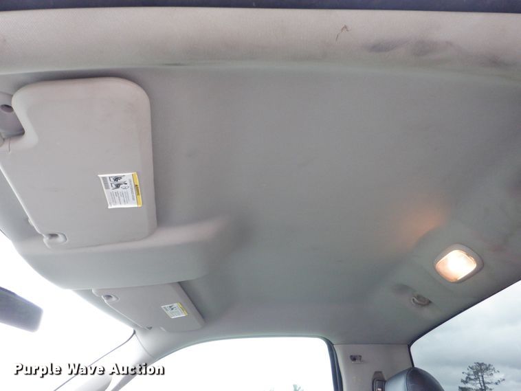 image for item DH1068 2011 Dodge Ram 2500HD  utility bed pickup truck