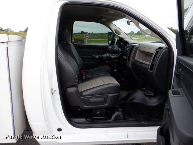 image for item DH1068 2011 Dodge Ram 2500HD  utility bed pickup truck