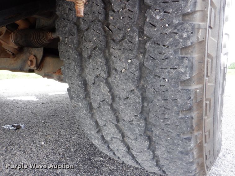 image for item DH1068 2011 Dodge Ram 2500HD  utility bed pickup truck