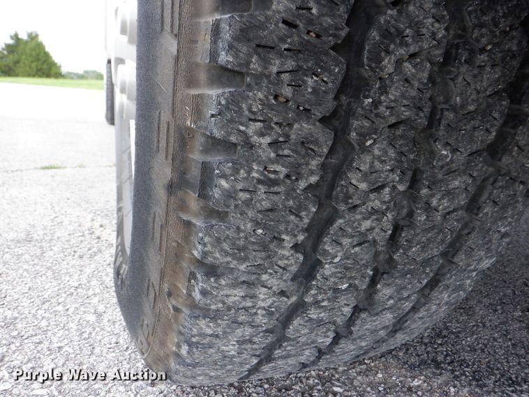 image for item DH1068 2011 Dodge Ram 2500HD  utility bed pickup truck