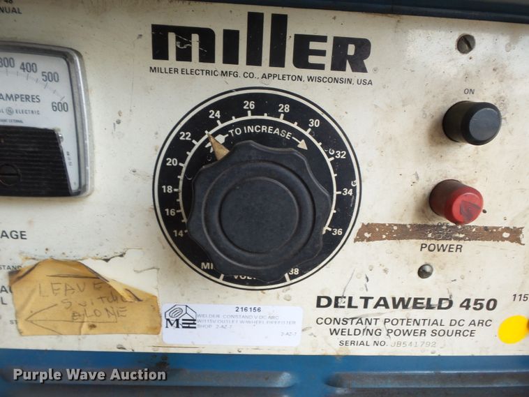 image for item DH3800 Miller Deltaweld 450 wire feed welder