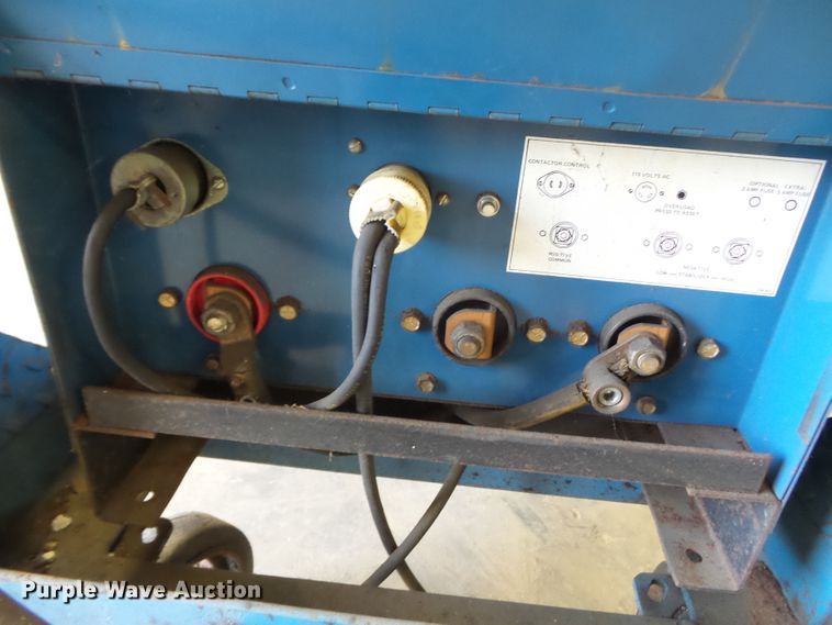 image for item DH3802 Miller CP300S welder