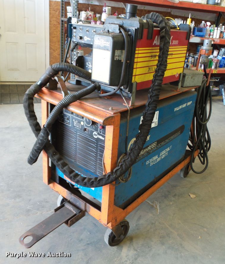image for item DH3804 Miller Deltaweld 651 welder