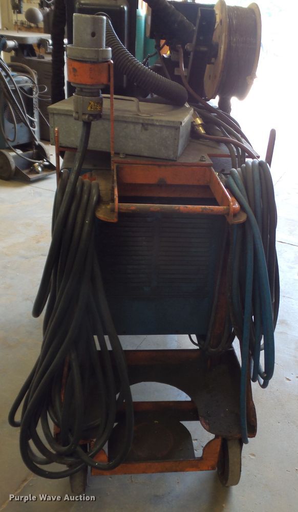 image for item DH3804 Miller Deltaweld 651 welder