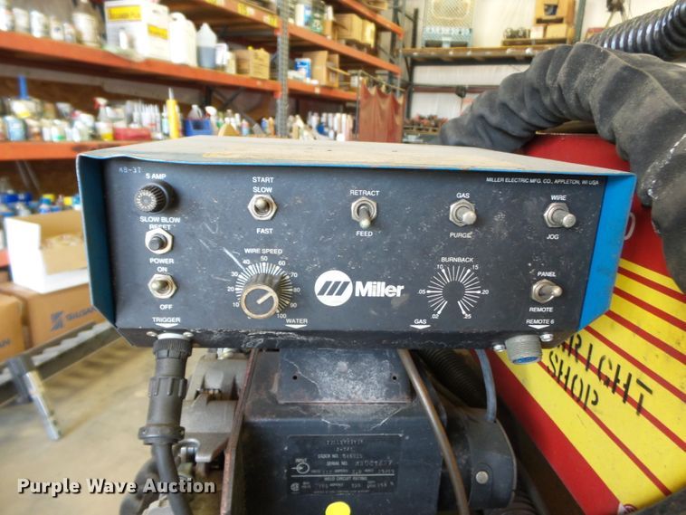 image for item DH3804 Miller Deltaweld 651 welder