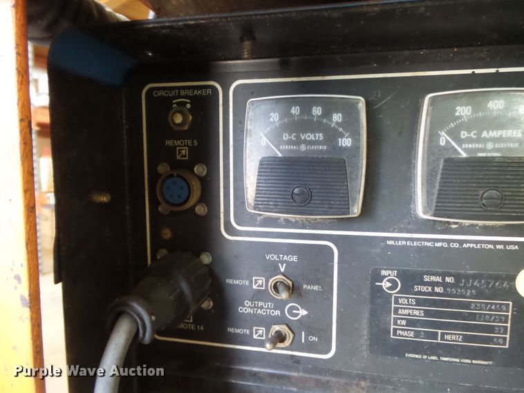 image for item DH3804 Miller Deltaweld 651 welder