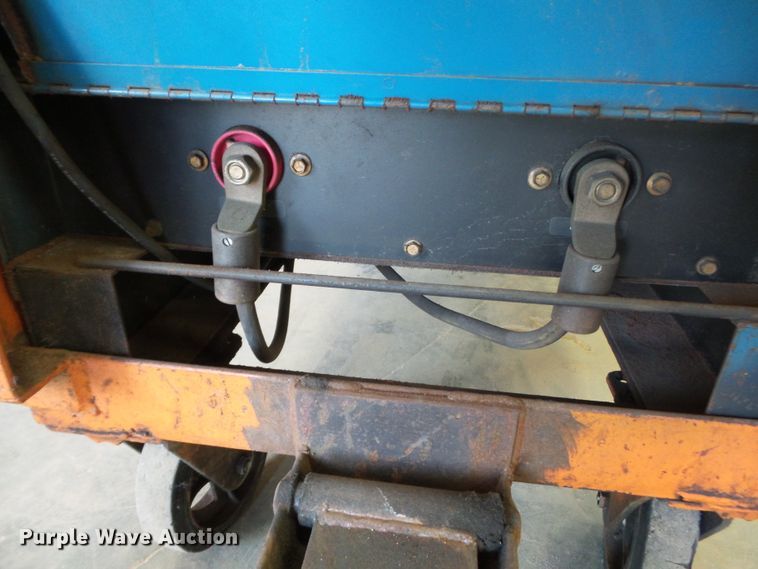 image for item DH3804 Miller Deltaweld 651 welder