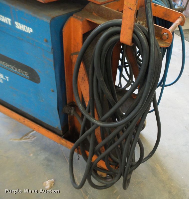image for item DH3804 Miller Deltaweld 651 welder