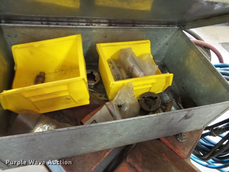 image for item DH3804 Miller Deltaweld 651 welder