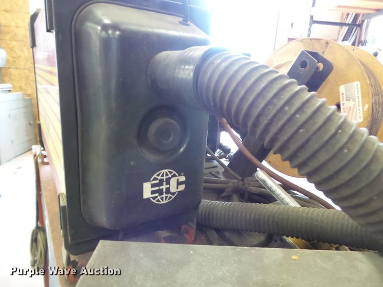 image for item DH3804 Miller Deltaweld 651 welder