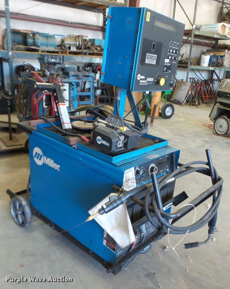 image for item DH3807 Miller Dimension 652 welder