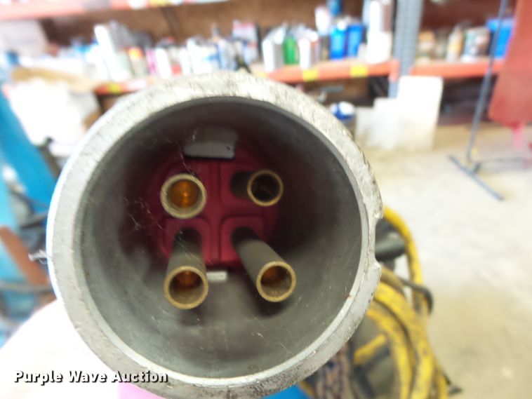 image for item DH3807 Miller Dimension 652 welder