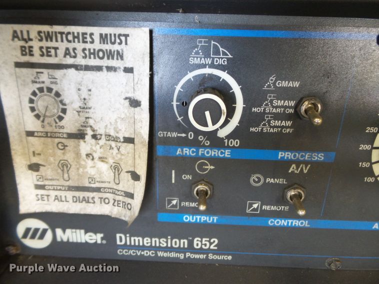 image for item DH3807 Miller Dimension 652 welder