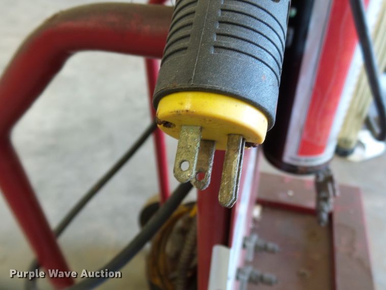 image for item DH3808 Katy Instruments Recovery 2 refrigerant recovery machine