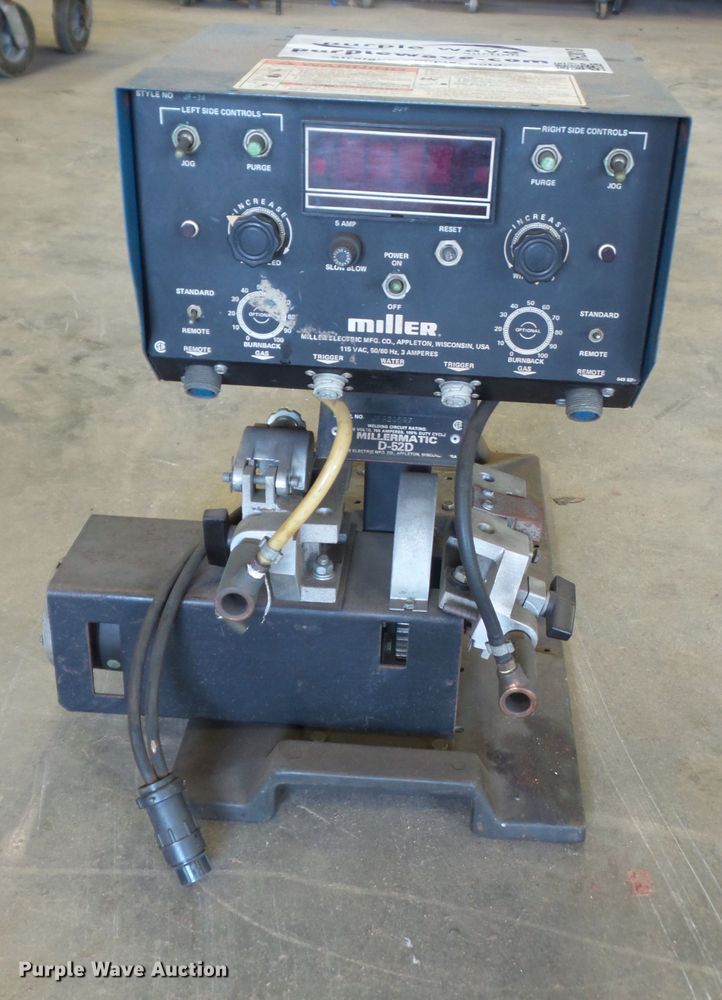image for item DH3810 Miller S52A wire feeder