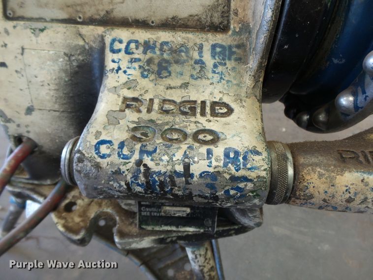 image for item DH3815 (2) Rigid 300 pipe threaders