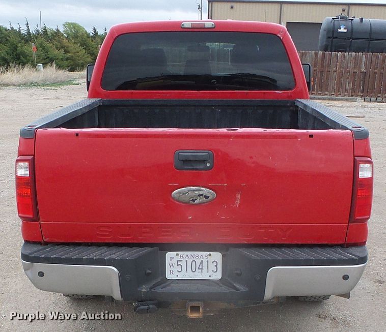 image for item DH4921 2011 Ford F250 Super Duty Lariat  Crew Cab pickup truck