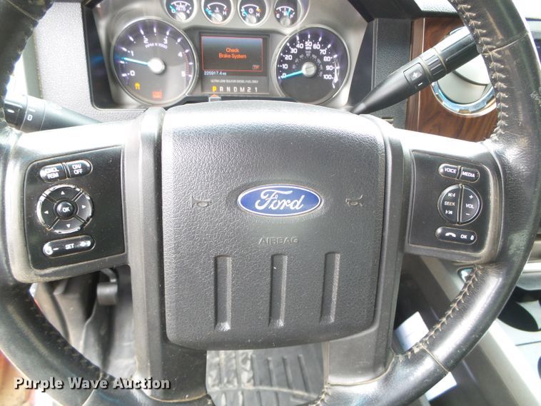 image for item DH4921 2011 Ford F250 Super Duty Lariat  Crew Cab pickup truck