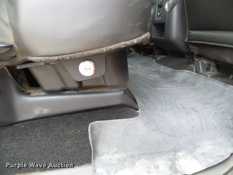 image for item DH4921 2011 Ford F250 Super Duty Lariat  Crew Cab pickup truck