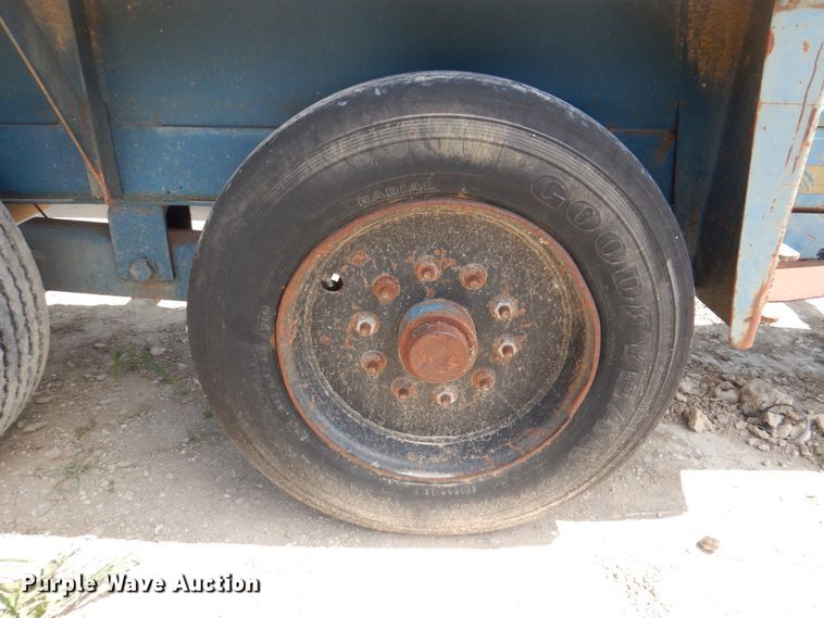 image for item DH5365 1998 Belshe T-18 utility trailer