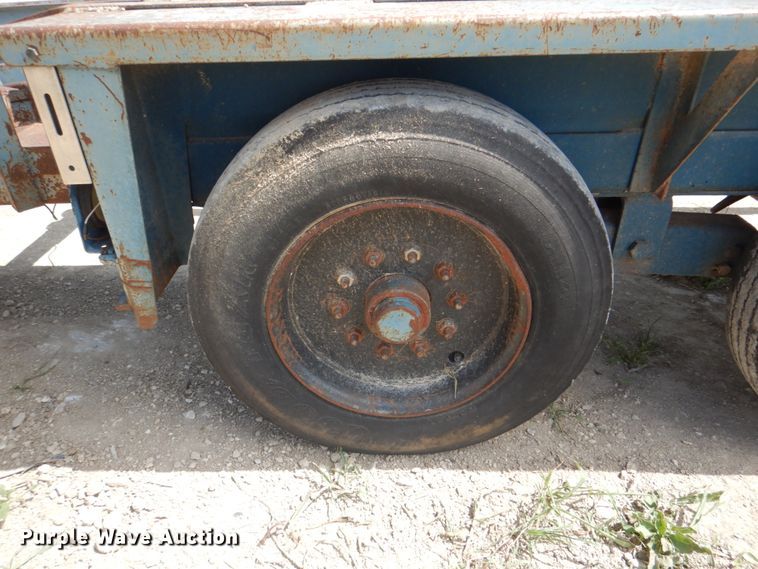 image for item DH5365 1998 Belshe T-18 utility trailer