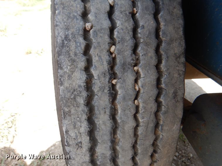 image for item DH5365 1998 Belshe T-18 utility trailer