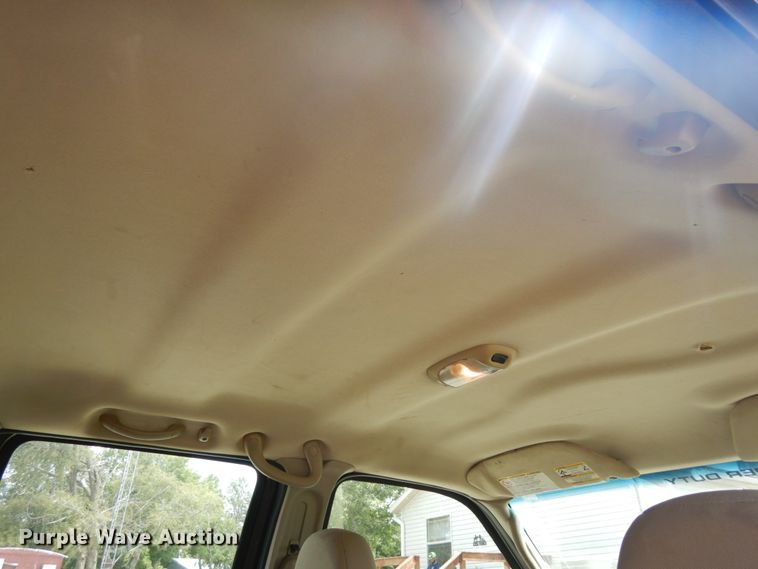 image for item DH6511 2006 Ford F250 Super Duty XLT  Crew Cab pickup truck