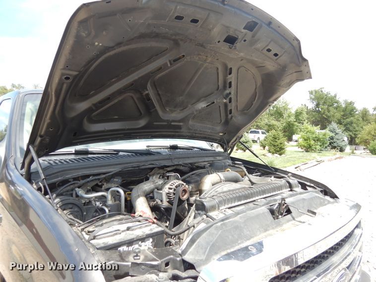 image for item DH6511 2006 Ford F250 Super Duty XLT  Crew Cab pickup truck