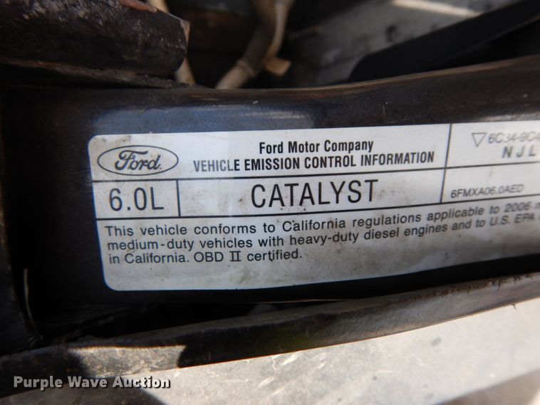 image for item DH6511 2006 Ford F250 Super Duty XLT  Crew Cab pickup truck