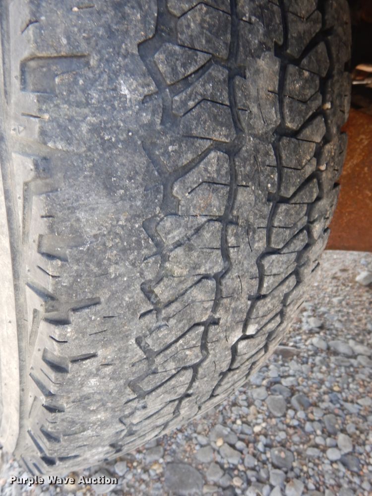 image for item DH6511 2006 Ford F250 Super Duty XLT  Crew Cab pickup truck