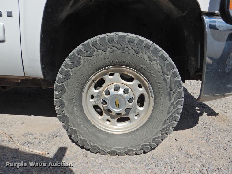 image for item DI0153 2008 Chevrolet Silverado 2500HD  Ext. Cab pickup truck