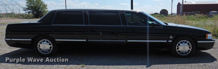 image for item DI0202 1997 Cadillac Krystal Koach  limousine