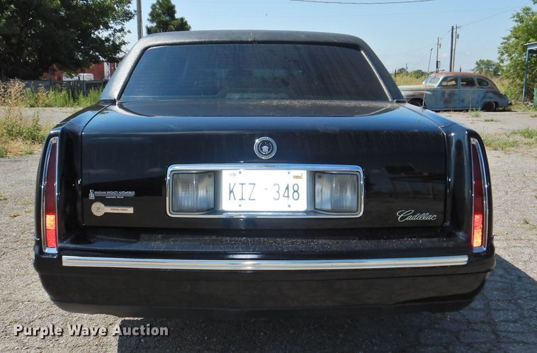 image for item DI0202 1997 Cadillac Krystal Koach  limousine