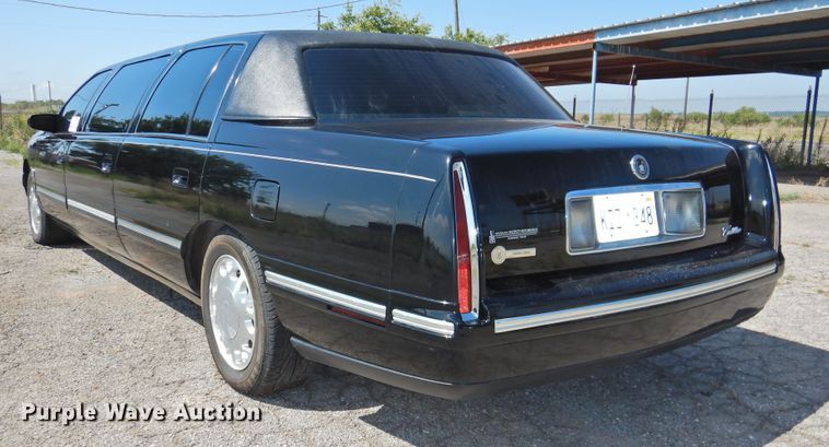 image for item DI0202 1997 Cadillac Krystal Koach  limousine