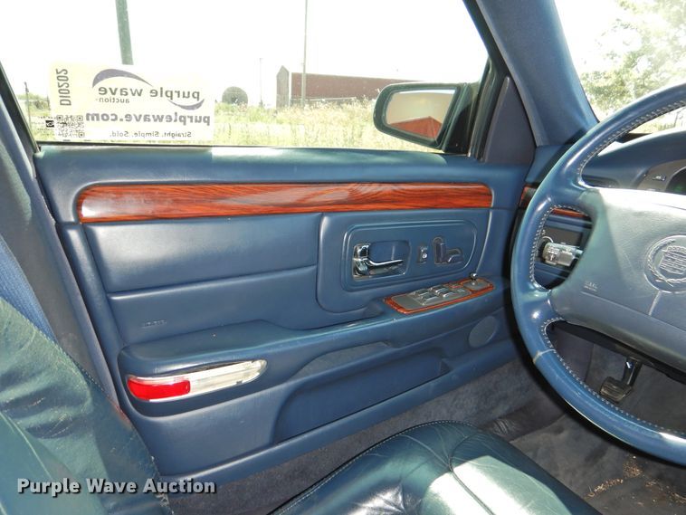 image for item DI0202 1997 Cadillac Krystal Koach  limousine