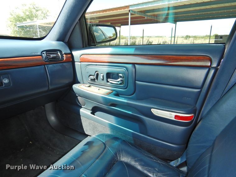 image for item DI0202 1997 Cadillac Krystal Koach  limousine