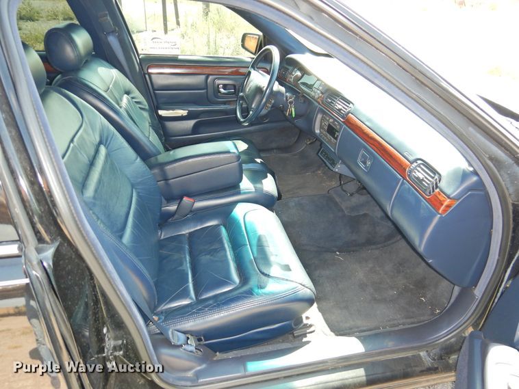image for item DI0202 1997 Cadillac Krystal Koach  limousine