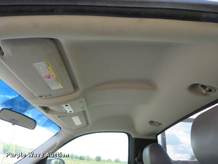 image for item DI2183 2011 Chevrolet Silverado 2500HD  utility bed pickup truck