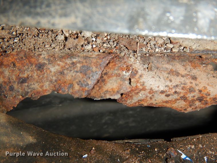 image for item DI5250 2002 Chevrolet Silverado 3500  flatbed pickup truck