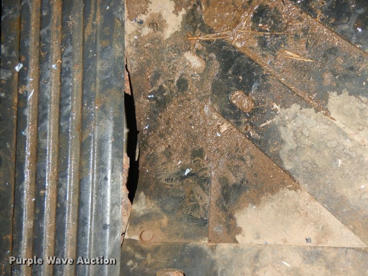 image for item DI5250 2002 Chevrolet Silverado 3500  flatbed pickup truck