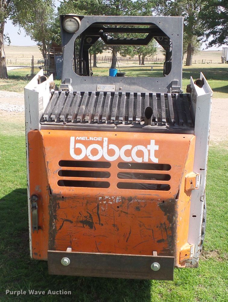 image for item EL9178 Bobcat 642B  skid steer loader