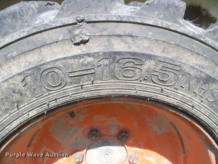 image for item EL9178 Bobcat 642B  skid steer loader