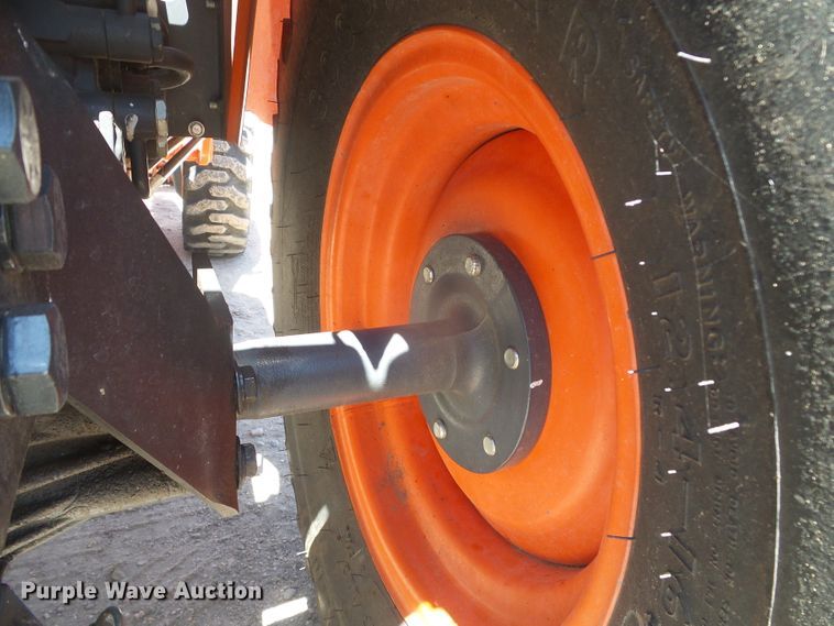 image for item EL9182 Kubota B2650  MFWD tractor