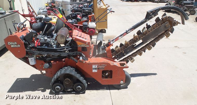 image for item EL9183 Ditch Witch RT24  trencher