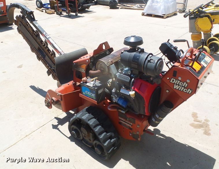 image for item EL9183 Ditch Witch RT24  trencher