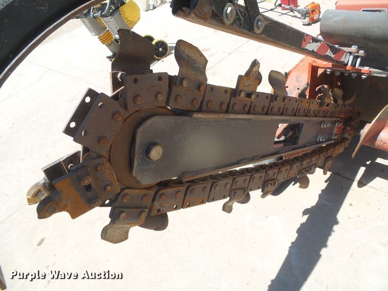 image for item EL9183 Ditch Witch RT24  trencher