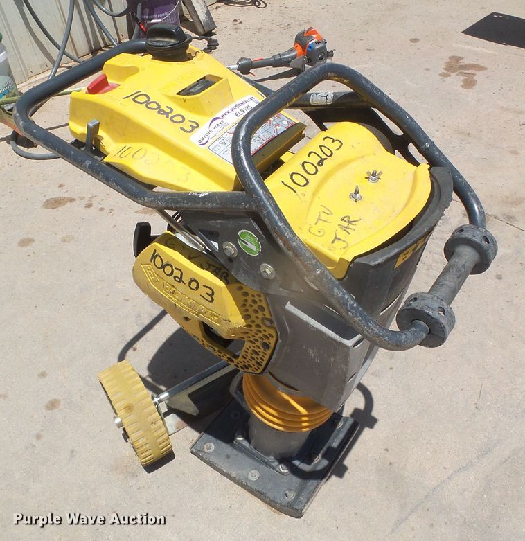 image for item EL9185 2014 Bomag BT65 compactor